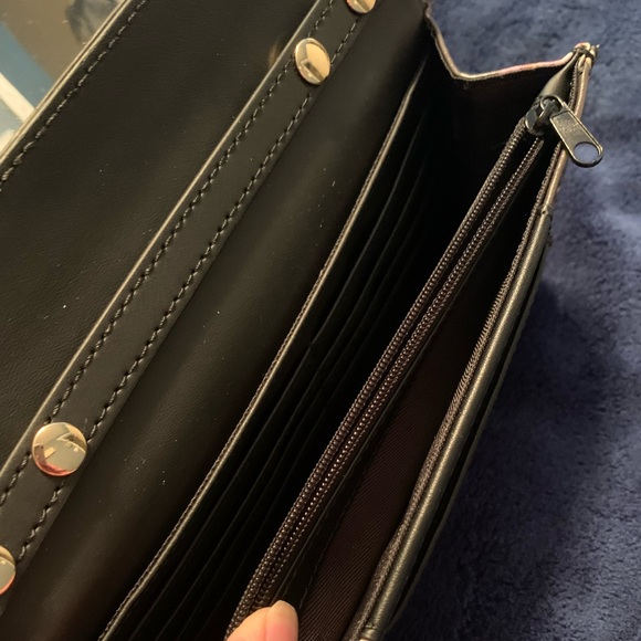 Wallet on a string/crossbody - Picture 3 of 3